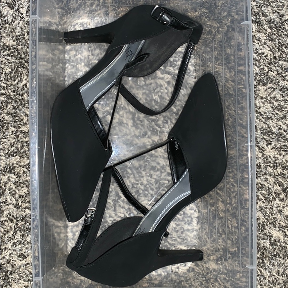 Black heels
